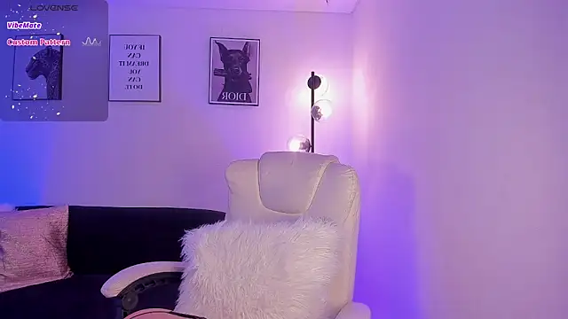 Emilyymilleer  online show from 29, 6, 2026