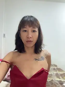 lovelinlyth online show from 5, 5, 2026