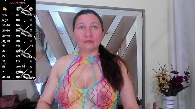 LILITH TORRES1 online show from 12, 3, 2025