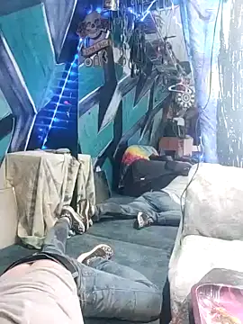 Snapshot of Boo-boo_kittyfux chatting on 17, 2, 2026 Boo-boo kittyfux online show from 17, 2, 2026