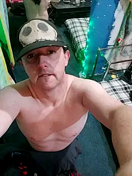 Boo-boo kittyfux online show from 8, 11, 2025