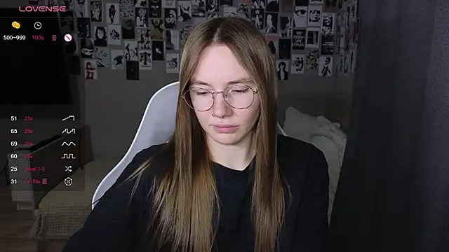 littlevildevil online show from 27, 4, 2026