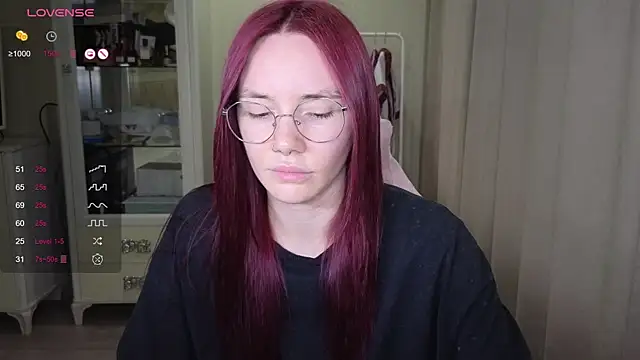 littlevildevil online show from 9, 9, 2025