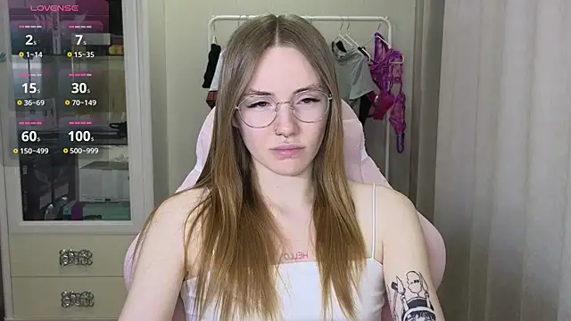 littlevildevil online show from 13, 2, 2025