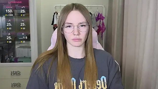 littlevildevil online show from 3, 3, 2025