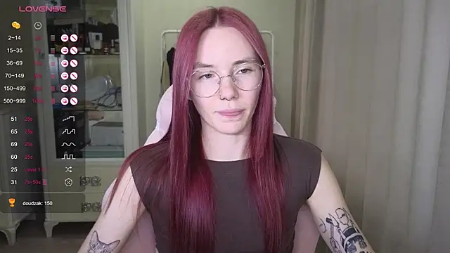 littlevildevil online show from 19, 9, 2025