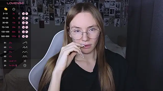 littlevildevil online show from 7, 3, 2026