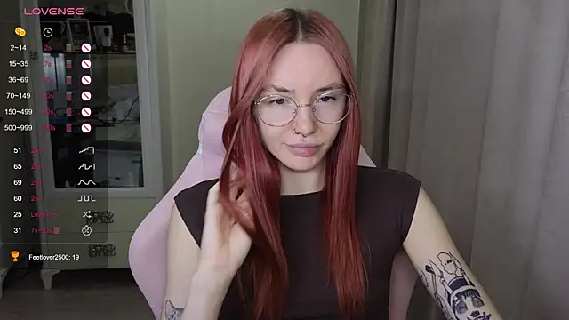 littlevildevil online show from 31, 10, 2025