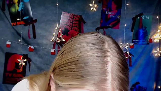 Snapshot of MademoiselleCl chatting on 7, 1, 2026 MademoiselleCl online show from 7, 1, 2026