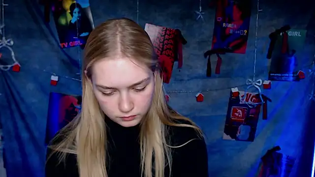 Snapshot of MademoiselleCl chatting on 8, 1, 2026 MademoiselleCl online show from 8, 1, 2026