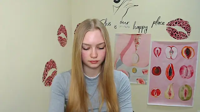 Snapshot of MademoiselleCl chatting on 2, 3, 2025 MademoiselleCl online show from 2, 3, 2025