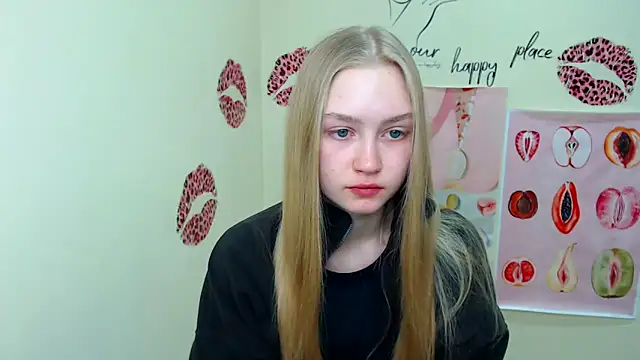 Snapshot of MademoiselleCl chatting on 12, 3, 2025 MademoiselleCl online show from 12, 3, 2025