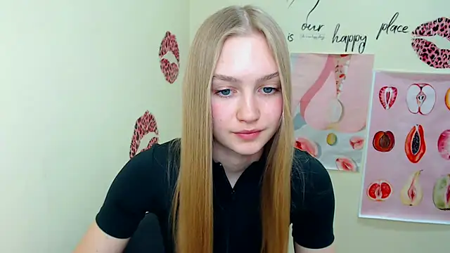 Snapshot of MademoiselleCl chatting on 15, 3, 2025 MademoiselleCl online show from 15, 3, 2025