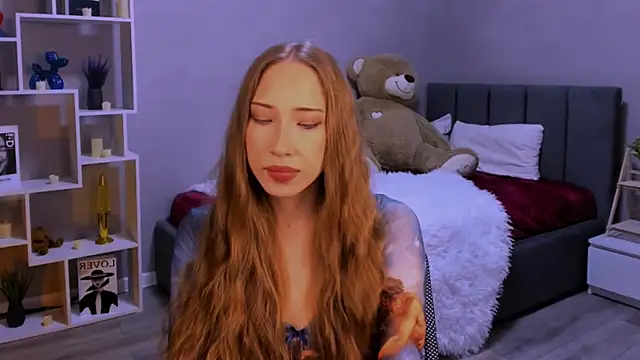 Snapshot of AlexaHarmon chatting on 20, 11, 2025 AlexaHarmon online show from 20, 11, 2025