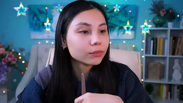 LittleSally   online show from 10, 12, 2024