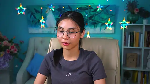 LittleSally   online show from 5, 12, 2024