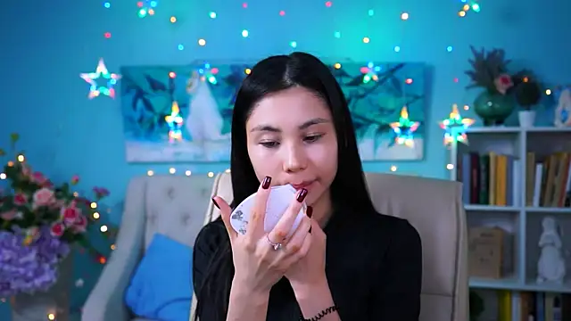 LittleSally   online show from 13, 12, 2024