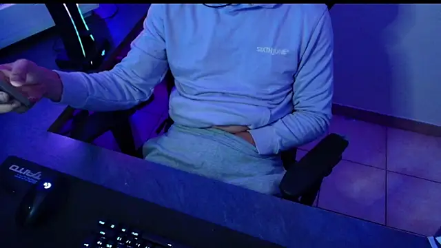 Vlad230323 online show from 4, 12, 2024