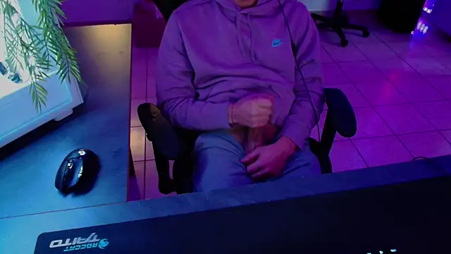 Vlad230323 online show from 9, 12, 2024