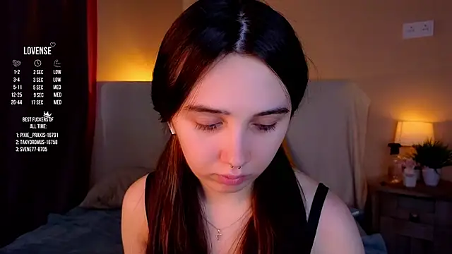 GillianDowdey online show from 24, 9, 2025