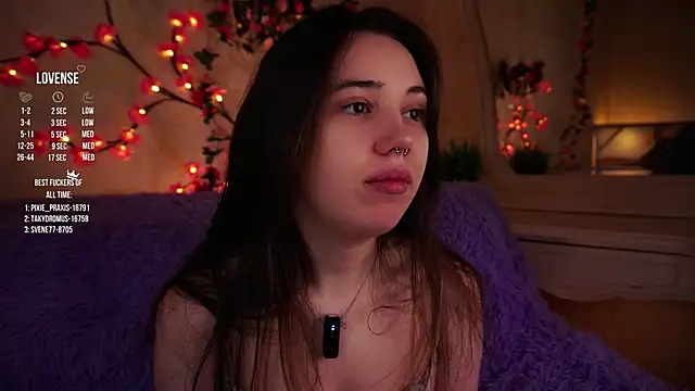 GillianDowdey online show from 18, 11, 2025