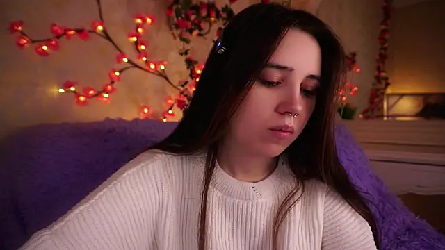 GillianDowdey online show from 8, 11, 2025