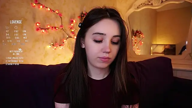 GillianDowdey online show from 5, 2, 2026