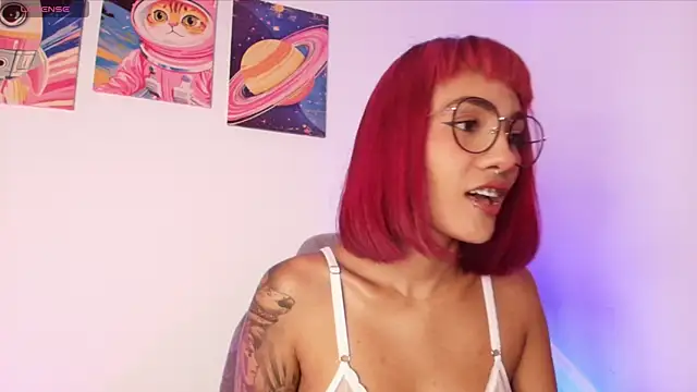 Nix Taylor online show from 5, 11, 2025