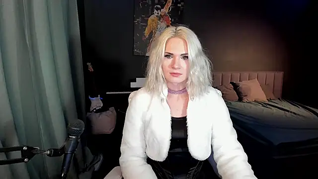 Snapshot of Milena_marshmalows chatting on 16, 2, 2025 Milena marshmalows online show from 16, 2, 2025