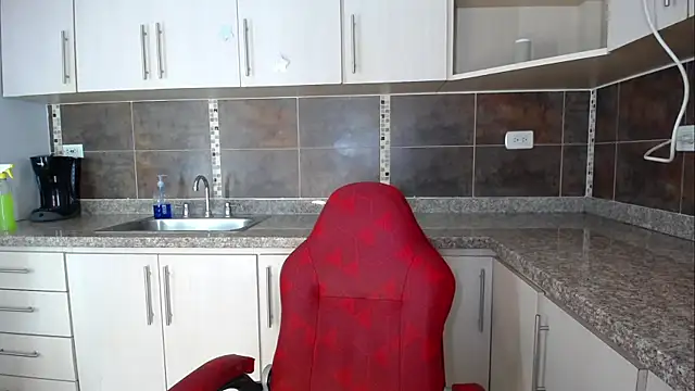 anna alvarez online show from 25, 3, 2026