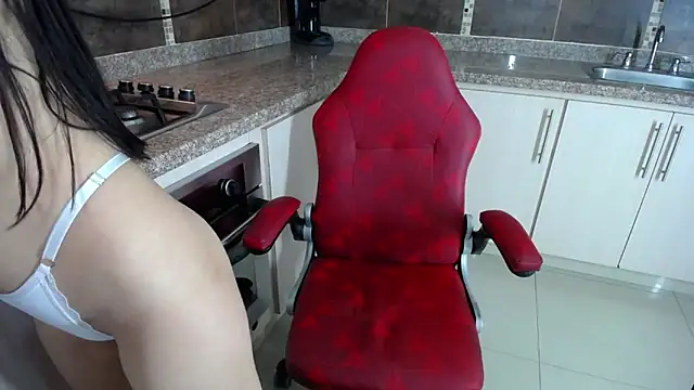 Snapshot of anna_alvarez chatting on 27, 2, 2025 anna alvarez online show from 27, 2, 2025