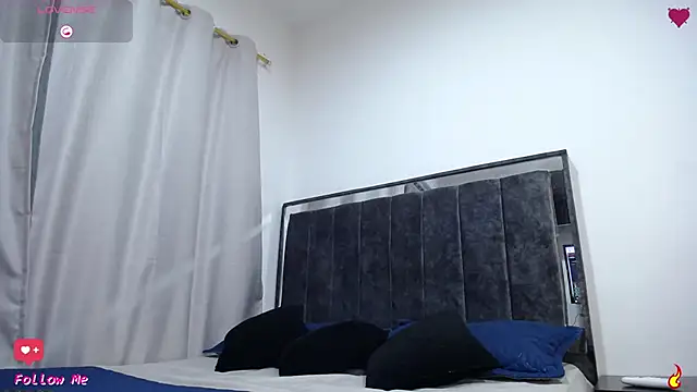 anna alvarez online show from 23, 4, 2026