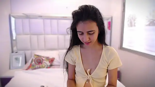 Snapshot of anna_alvarez chatting on 13, 9, 2025 anna alvarez online show from 13, 9, 2025