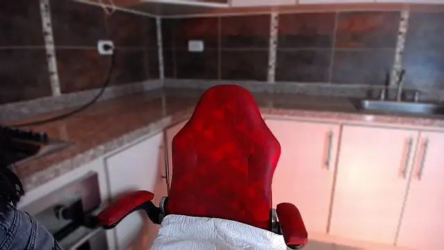 Snapshot of anna_alvarez chatting on 17, 11, 2025 anna alvarez online show from 17, 11, 2025