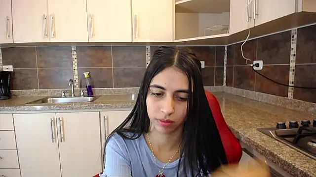 Snapshot of anna_alvarez chatting on 11, 3, 2025 anna alvarez online show from 11, 3, 2025