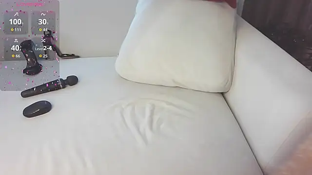 Juicymilfpussy online show from 18, 12, 2025