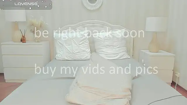 Nicky Stone online show from 19, 4, 2026