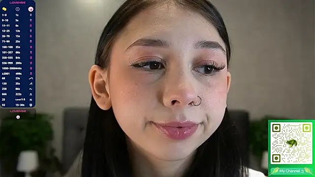 AislyEmbury online show from 13, 1, 2026