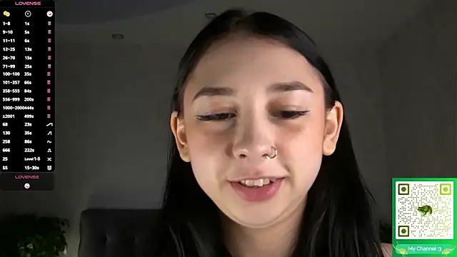 AislyEmbury online show from 14, 11, 2025