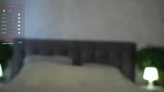 AislyEmbury online show from 10, 9, 2025