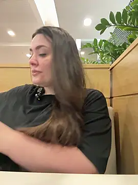 Sophie Eaton online show from 4, 11, 2025