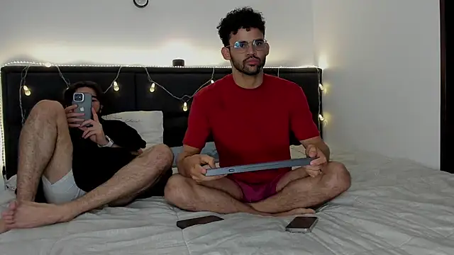 crisandrews online show from 28, 9, 2025