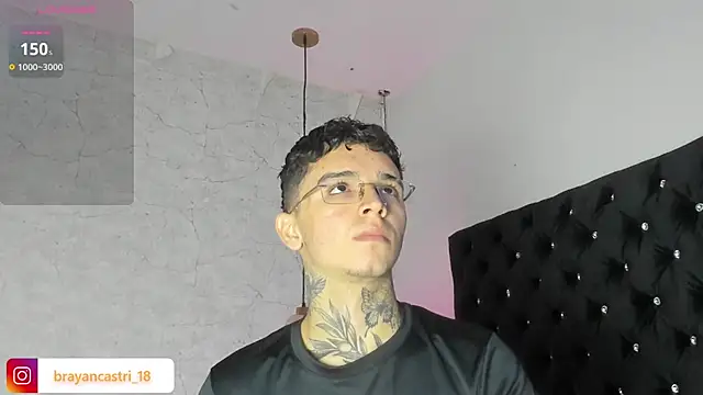 Ian Castillo  online show from 20, 10, 2025