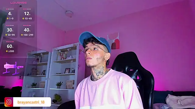 Ian Castillo  online show from 15, 12, 2025