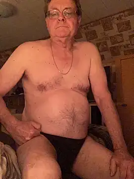 Tonybaloney1972 online show from 4, 1, 2025