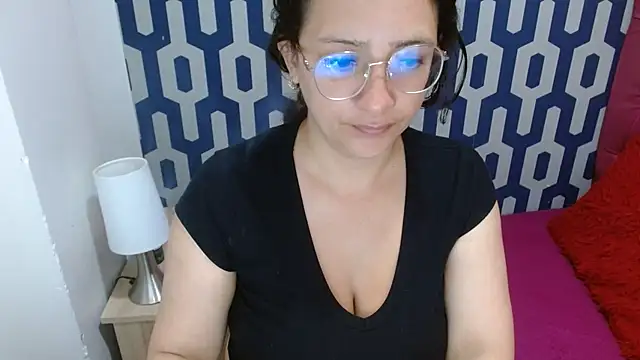 sarax ximena online show from 11, 10, 2025