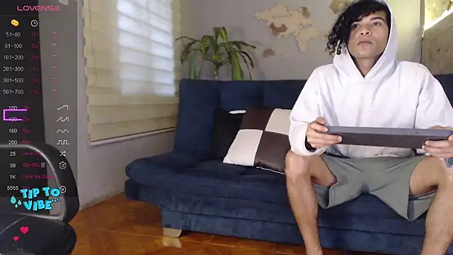 Aaron Jassell1 online show from 15, 2, 2025