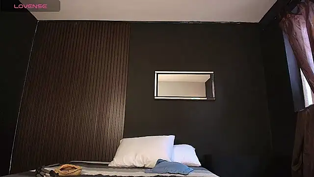 Aaron Jassell1 online show from 1, 3, 2025