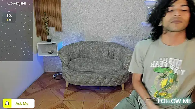 Aaron Jassell1 online show from 28, 2, 2025