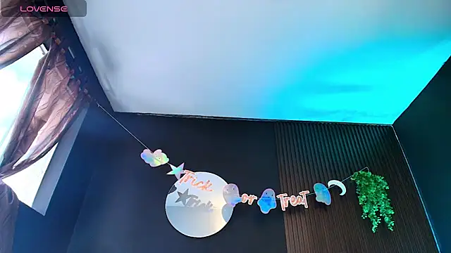 Aaron Jassell1 online show from 28, 10, 2025